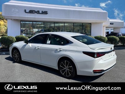 2025 Lexus ES HYBRID ES 300h
