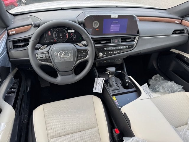 2025 Lexus ES 350