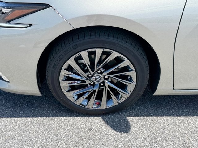 2025 Lexus ES 350 ULTRA LUXURY