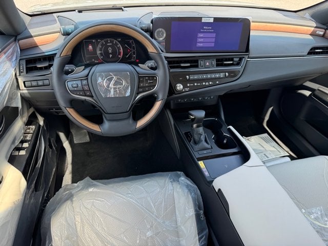 2025 Lexus ES 350 ULTRA LUXURY