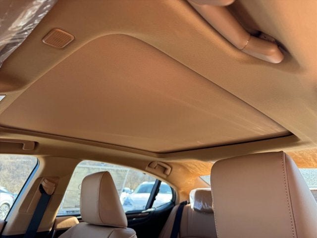 2025 Lexus ES 350 ULTRA LUXURY