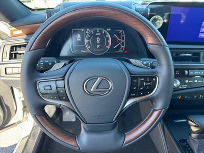 2025 Lexus ES 350 ULTRA LUXURY