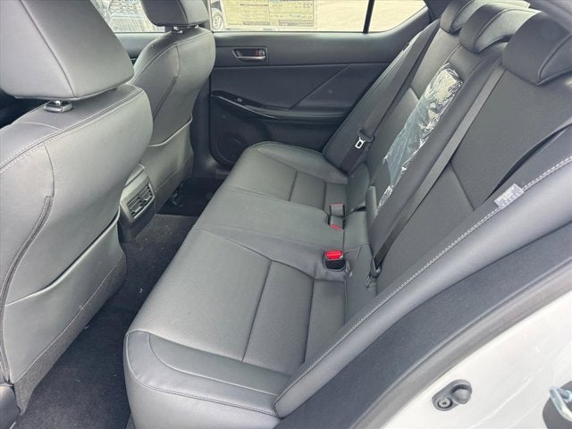 2025 Lexus IS 350 F SPORT DESIGN