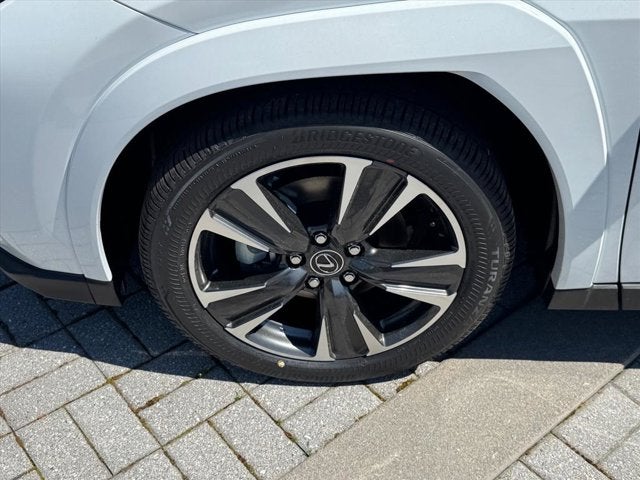 2026 Lexus UX HYBRID UX 300h PREMIUM