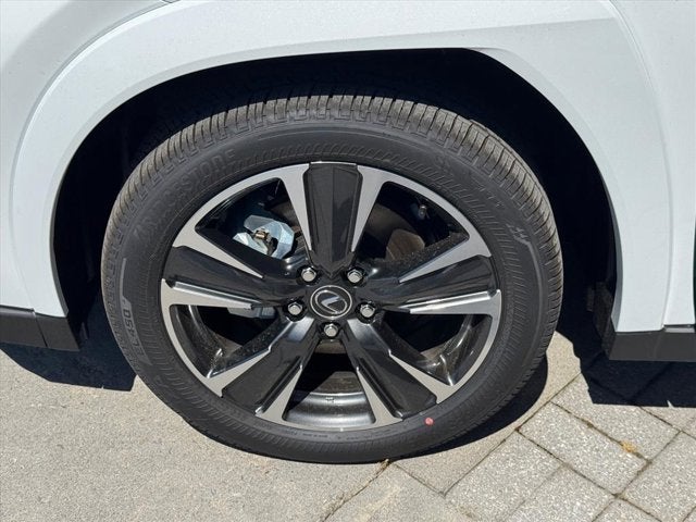 2026 Lexus UX HYBRID UX 300h PREMIUM