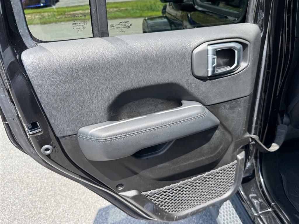 2023 Jeep Wrangler Altitude