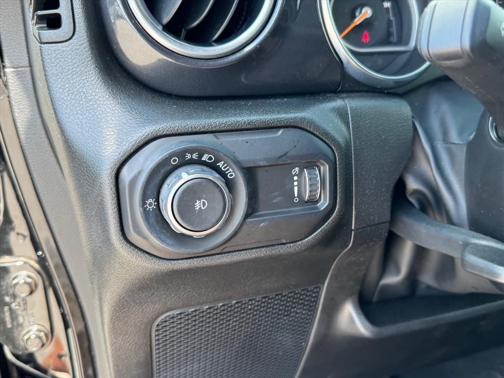 2023 Jeep Wrangler Altitude