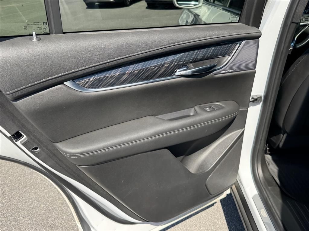 2020 Cadillac XT6 Premium Luxury