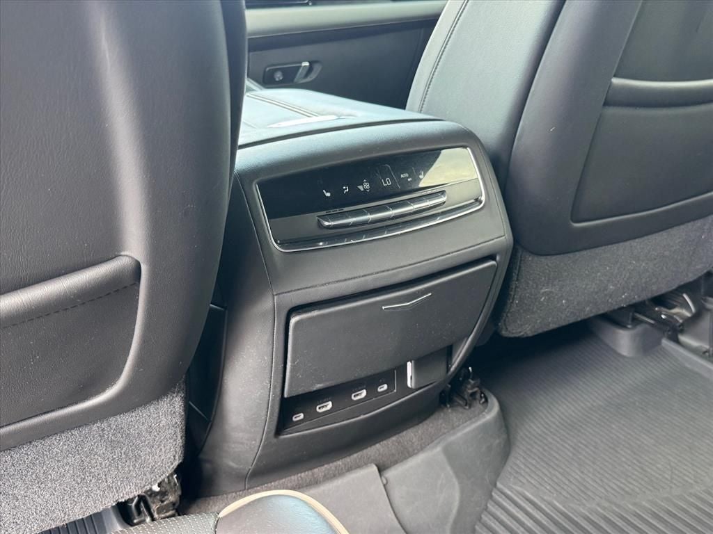 2021 Cadillac Escalade ESV Sport