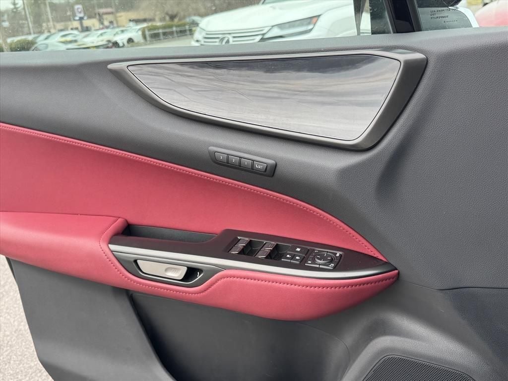 2025 Lexus NX 250 Premium