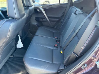2016 Toyota RAV4 SE
