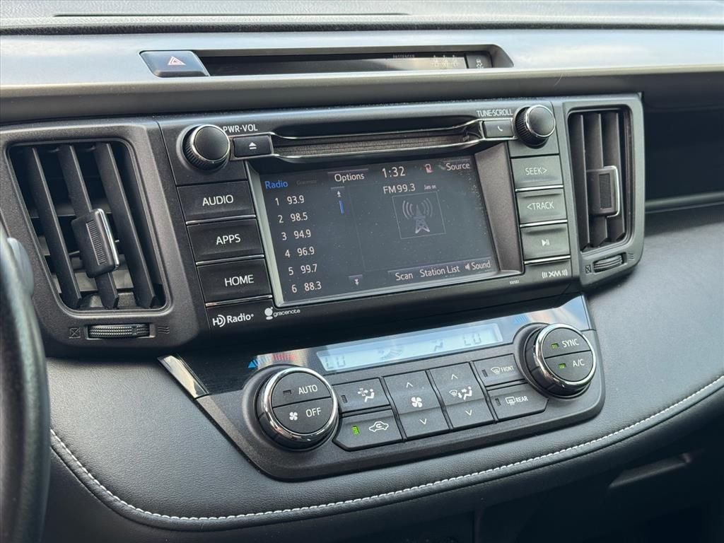2017 Toyota RAV4 XLE