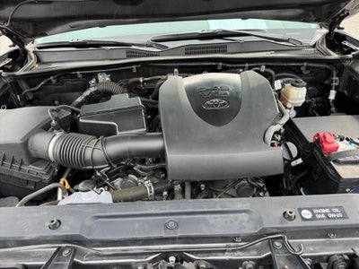 2018 Toyota Tacoma SR5 V6