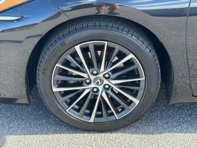 2022 Lexus ES 300h