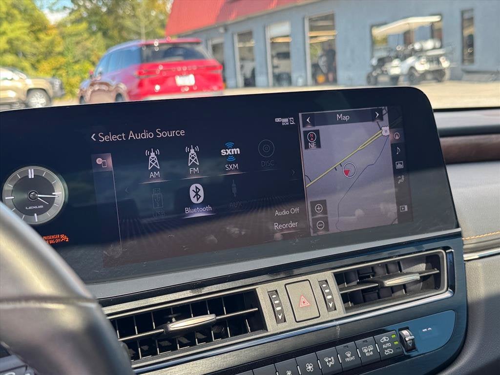2022 Lexus ES 300h