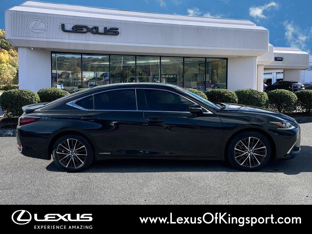 2022 Lexus ES 300h