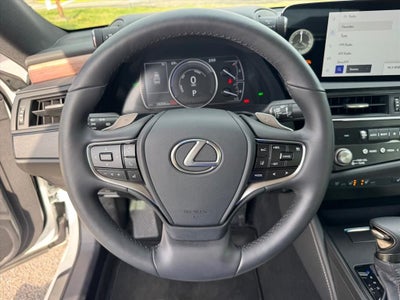 2024 Lexus ES 300h