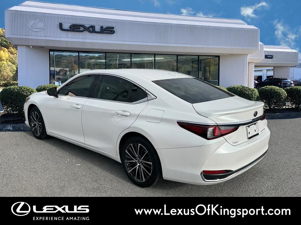 2024 Lexus ES 300h