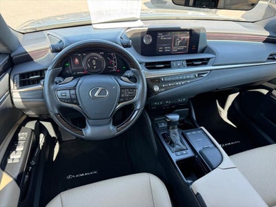 2021 Lexus ES 300h