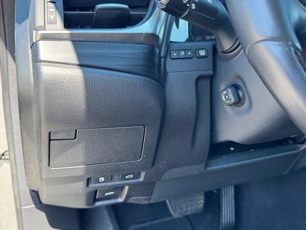 2021 Lexus ES 300h