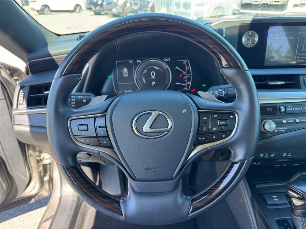 2021 Lexus ES 300h