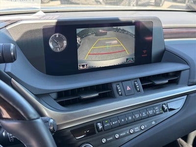 2021 Lexus ES 300h
