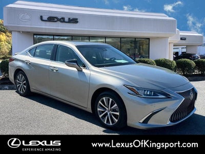2021 Lexus ES 300h
