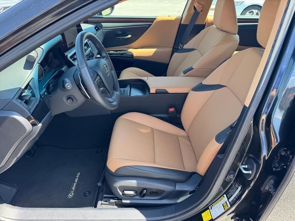 2025 Lexus ES 350