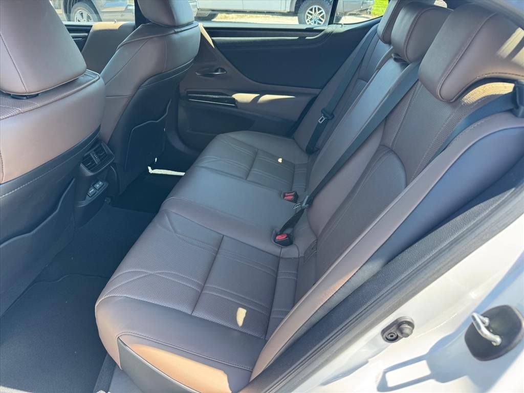 2024 Lexus ES 350 Luxury