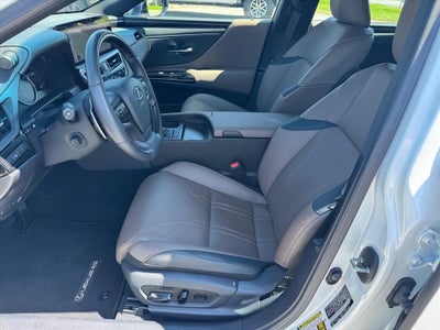 2024 Lexus ES 350 Luxury