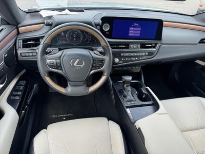2024 Lexus ES 300h Ultra Luxury