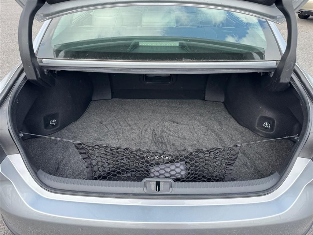 2024 Lexus ES 300h Ultra Luxury