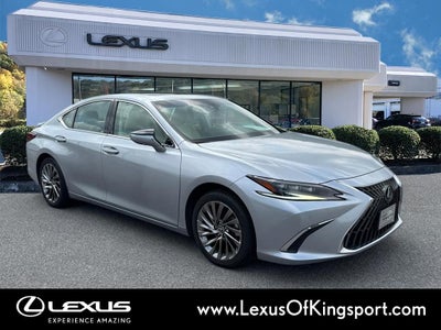 2024 Lexus ES 300h Ultra Luxury