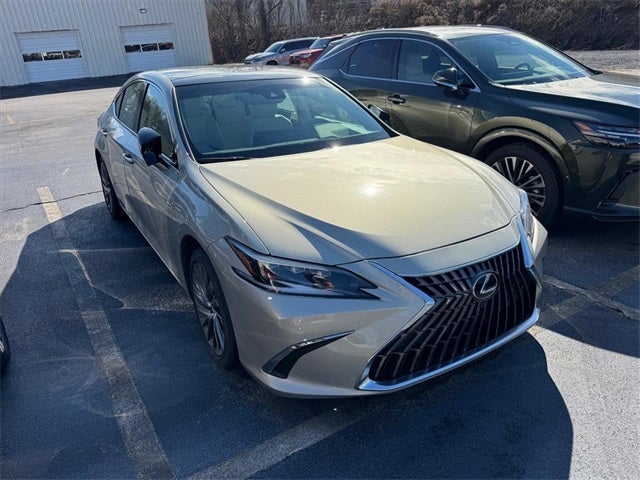 2025 Lexus ES 350 Ultra Luxury