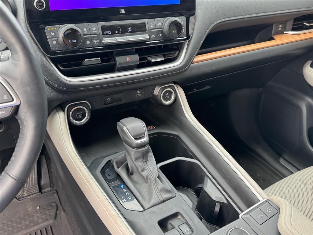 2024 Toyota Grand Highlander Base