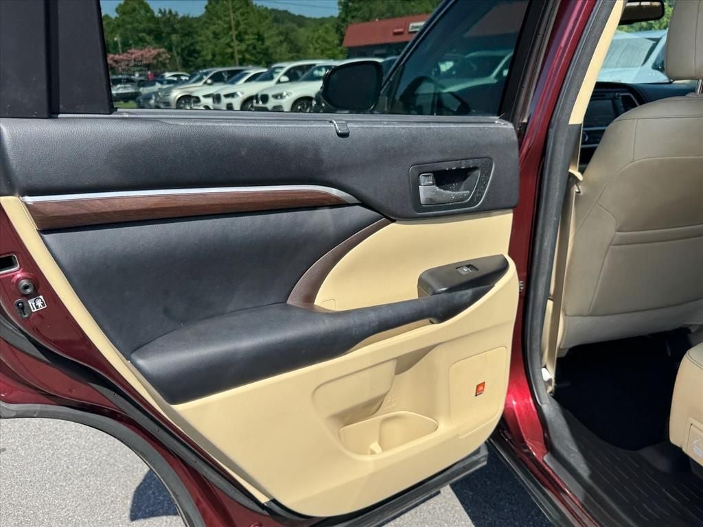 2016 Toyota Highlander Limited