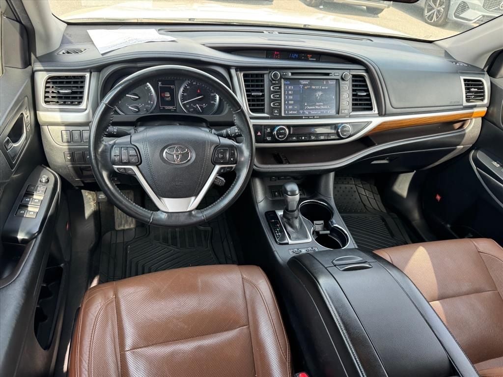 2017 Toyota Highlander Limited