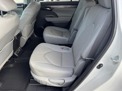 2021 Toyota Highlander Platinum