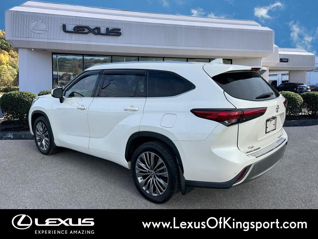 2021 Toyota Highlander Platinum