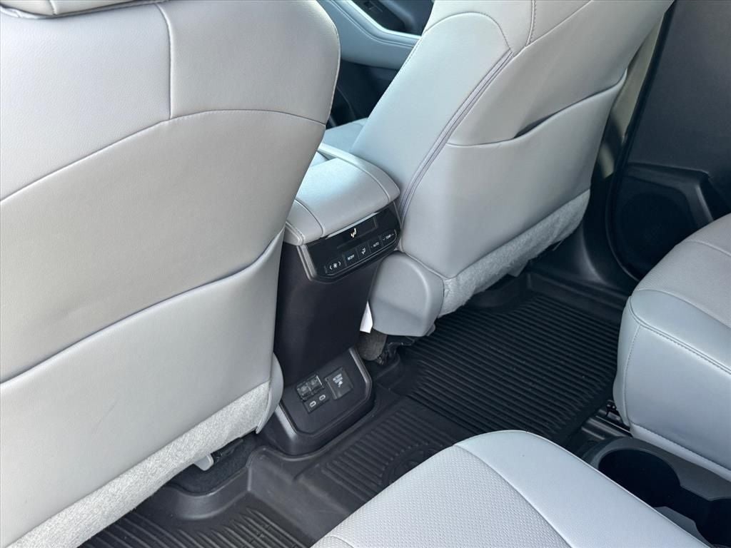 2023 Toyota Highlander Hybrid Limited