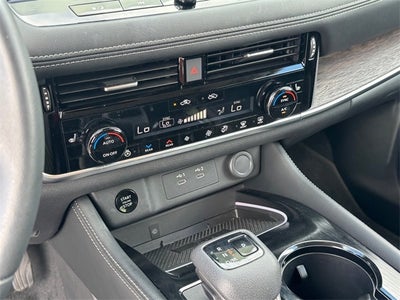 2024 Nissan Rogue Platinum