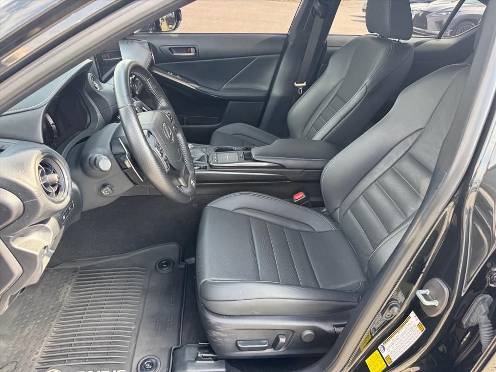 2023 Lexus IS 350 F SPORT