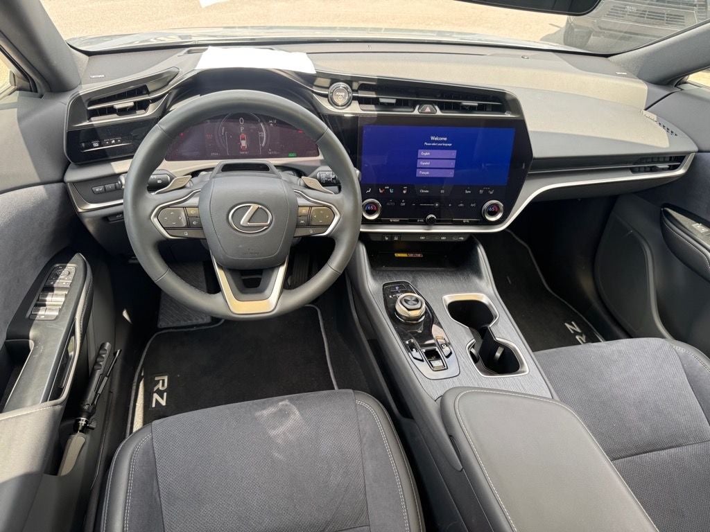 2023 Lexus RZ 450e Luxury