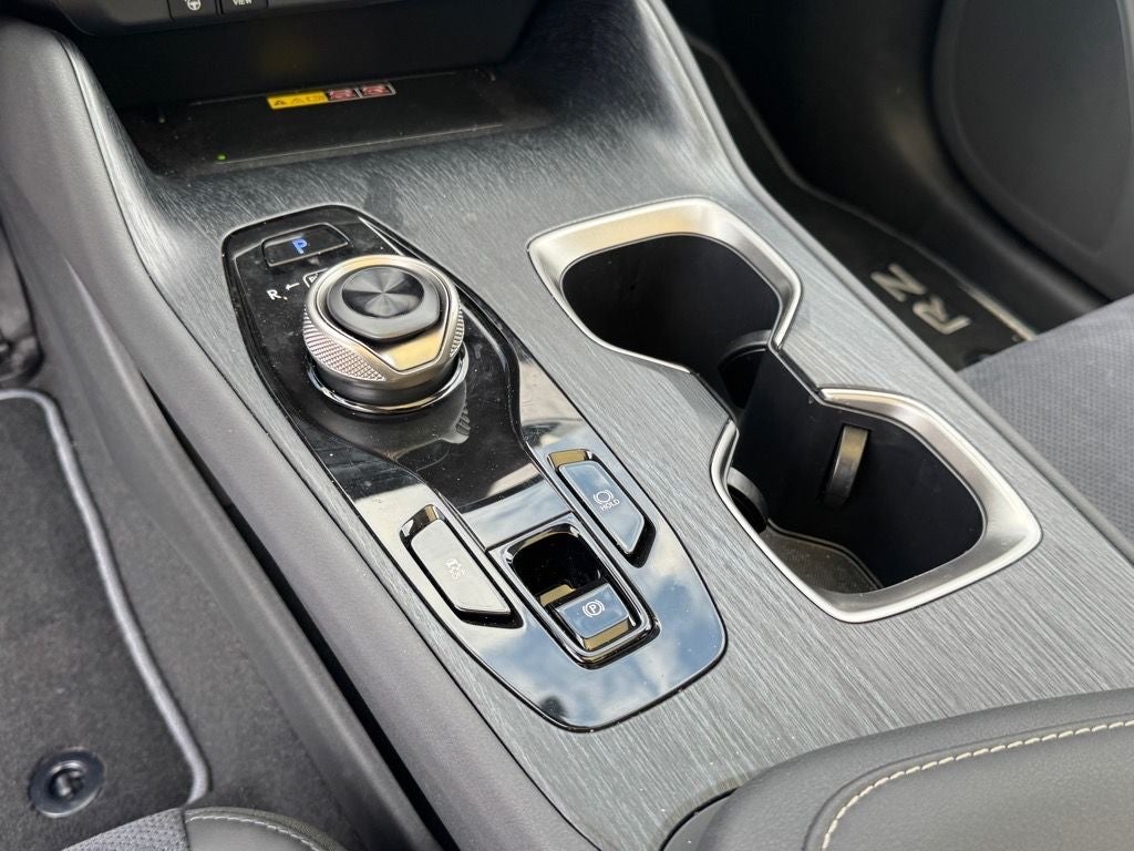 2023 Lexus RZ 450e Luxury