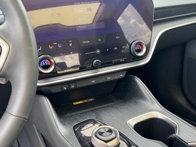 2023 Lexus RZ 450e Luxury