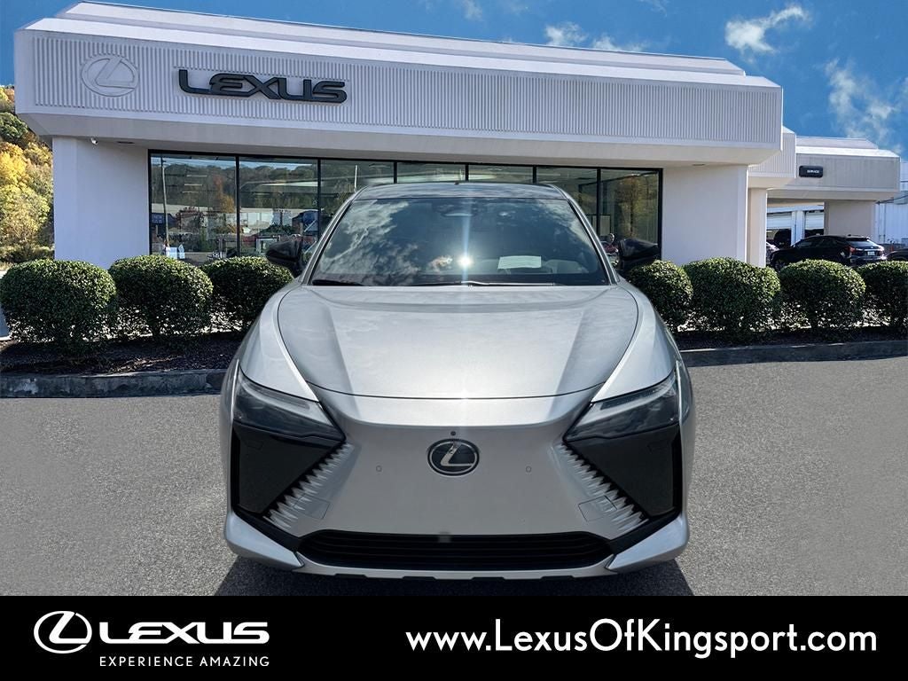 2023 Lexus RZ 450e Luxury