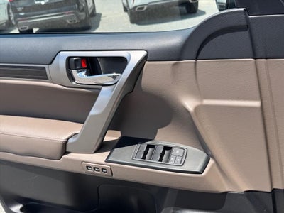 2023 Lexus GX 460
