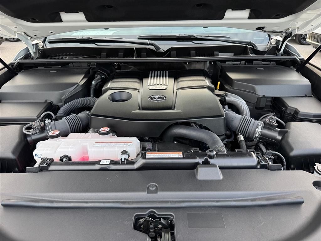 2024 Lexus LX 600 Luxury