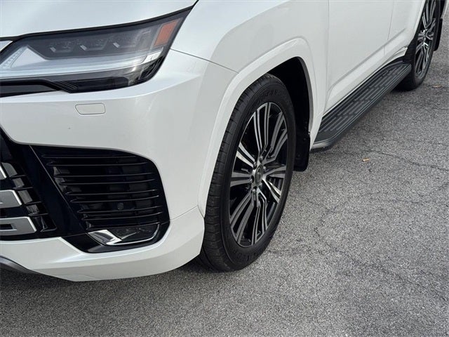2024 Lexus LX 600 Luxury