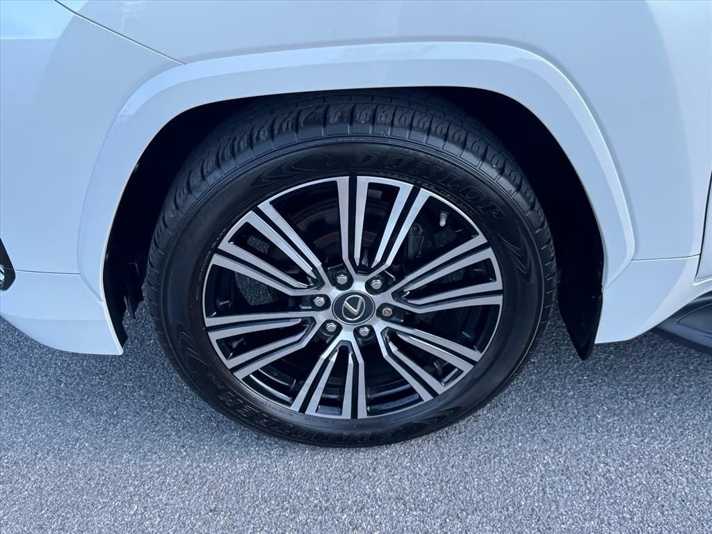 2023 Lexus LX 600 Luxury